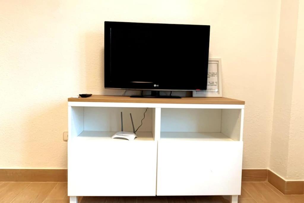 סיירה נבדה Estudio Plaza Maribel Con Parking Incluido מראה חיצוני תמונה