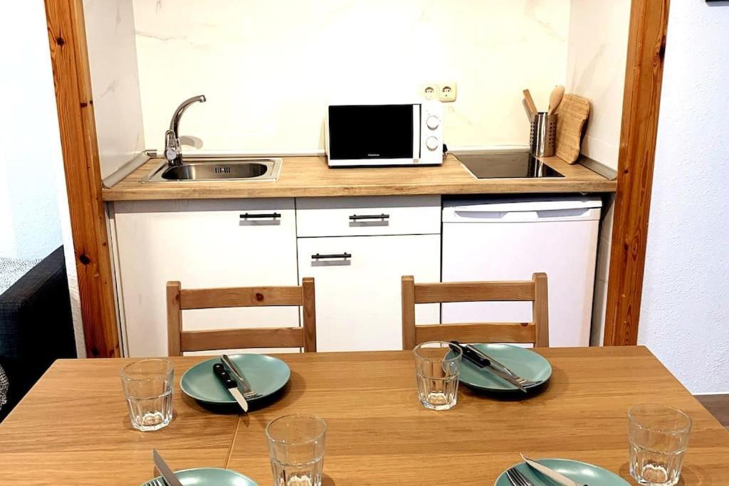 סיירה נבדה Estudio Plaza Maribel Con Parking Incluido מראה חיצוני תמונה